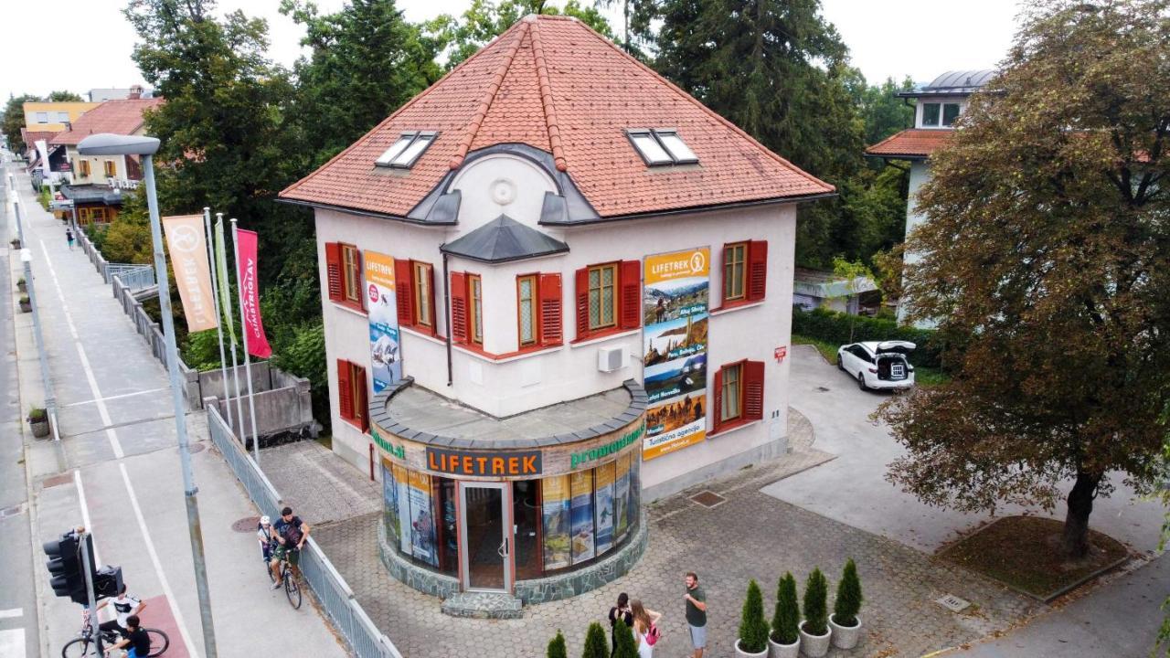 Triglav Apartment House Kranj Exteriér fotografie